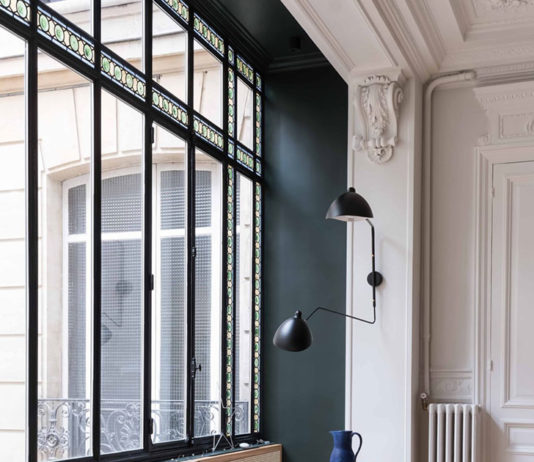 The apartment with stained glass window and unusual Wallpaper in Paris