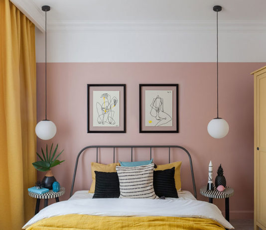Colorful apartment in Stalinka for rent in Moscow (50 sq m)
